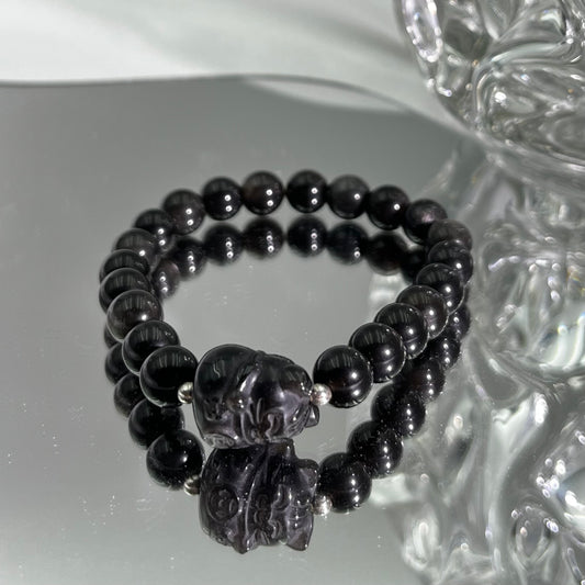Silver obsidian carved bracelet with Maneki-neko 8M