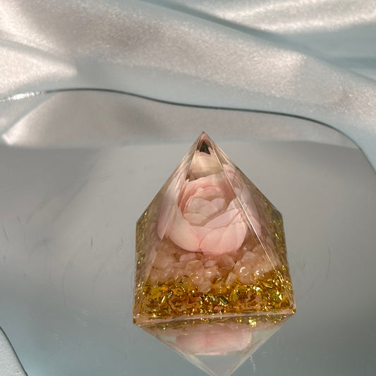 Crystal Orgonite Pyramid pink&gold